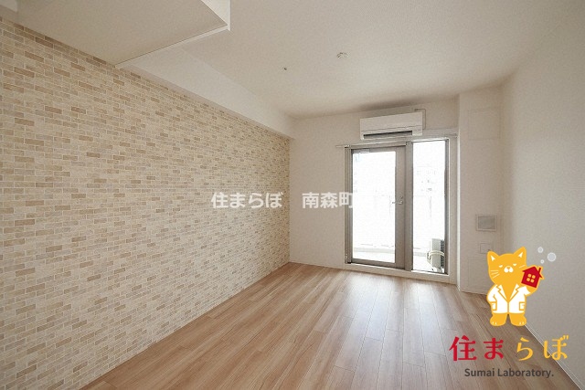 居室・リビング　「“合う暮らし”を、LINEで一緒に描こう。」