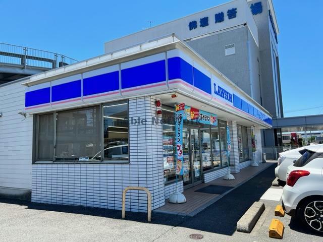 コンビニ　ローソン岐阜六条店（コンビニ）まで360m