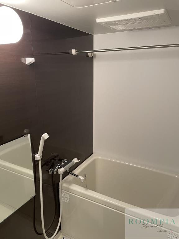 バス・シャワールーム　バス