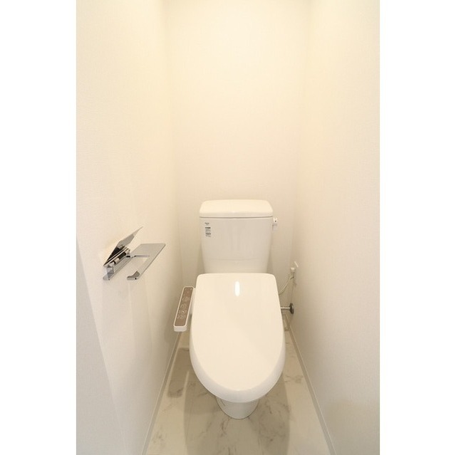 トイレ　同タイプ写真　※現況優先