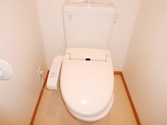 トイレ　★ウォシュレット★