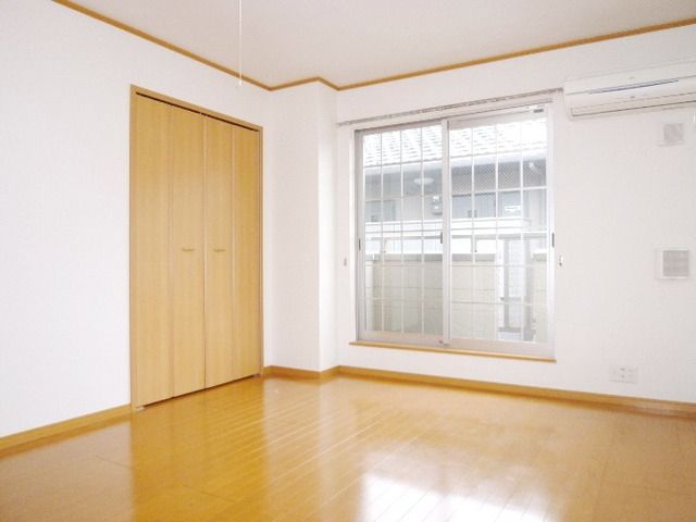 その他部屋・スペース　★明るい洋室★