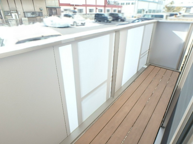 バルコニー　図面と現状に相違がある場合には現状を優先