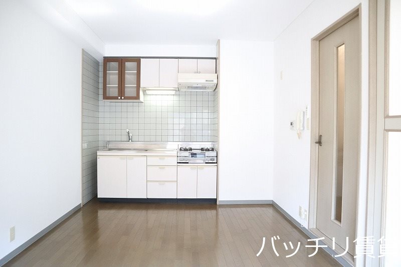 キッチン　別号室イメージの為、現状を優先致します
