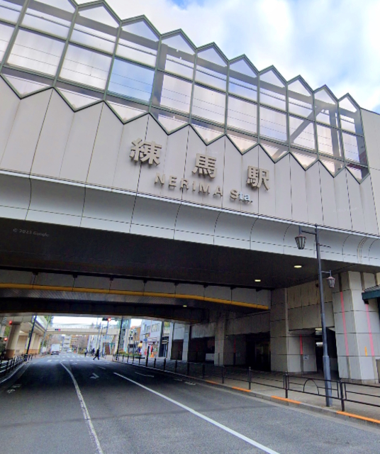 ショッピングセンター　エミオ練馬（ショッピングセンター）まで536m