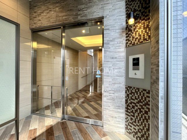 エントランス　オートロック