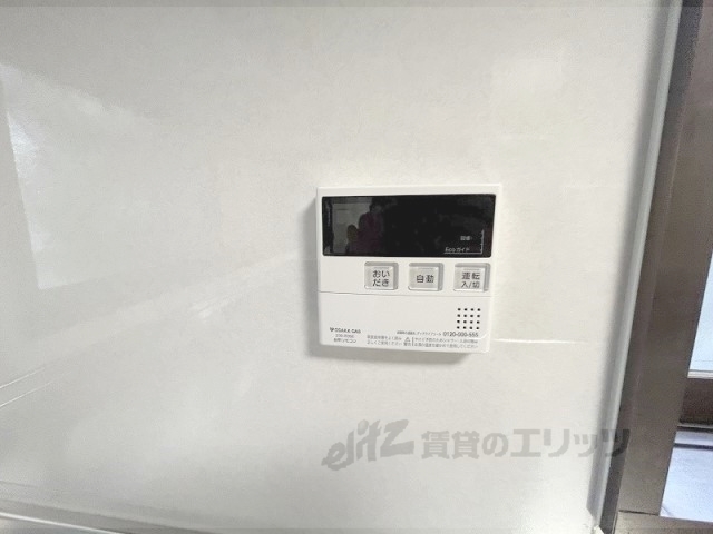 その他設備　給湯器リモコン