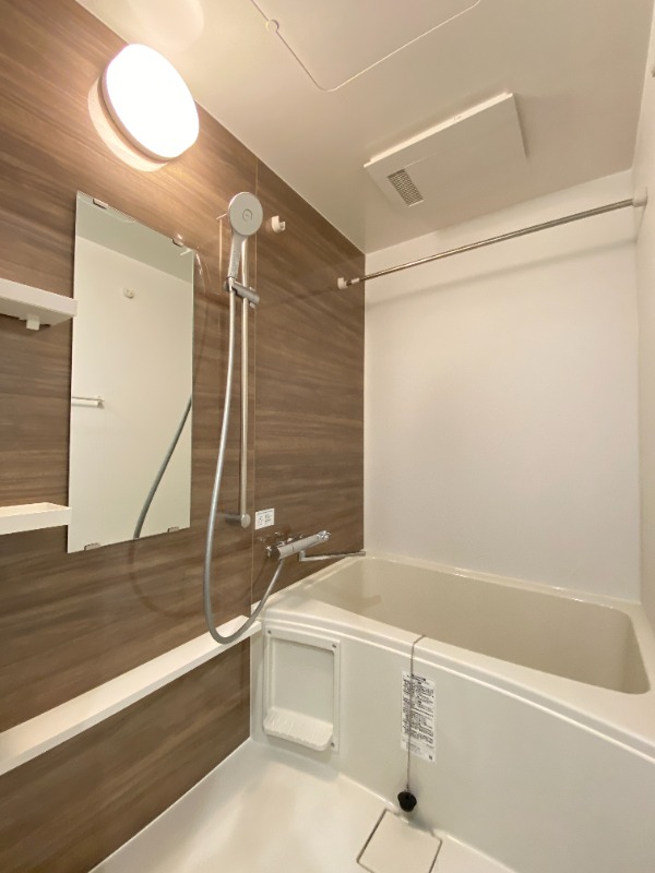 バス・シャワールーム　同型イメージ