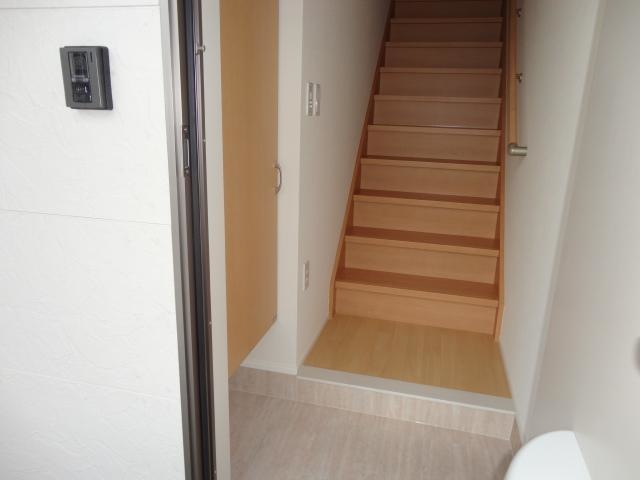 玄関　シューズボックスございます♪