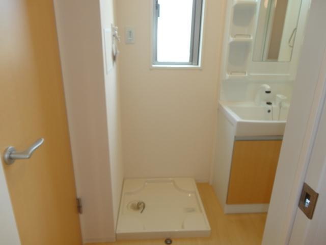 その他設備　室内洗濯機置き場♪