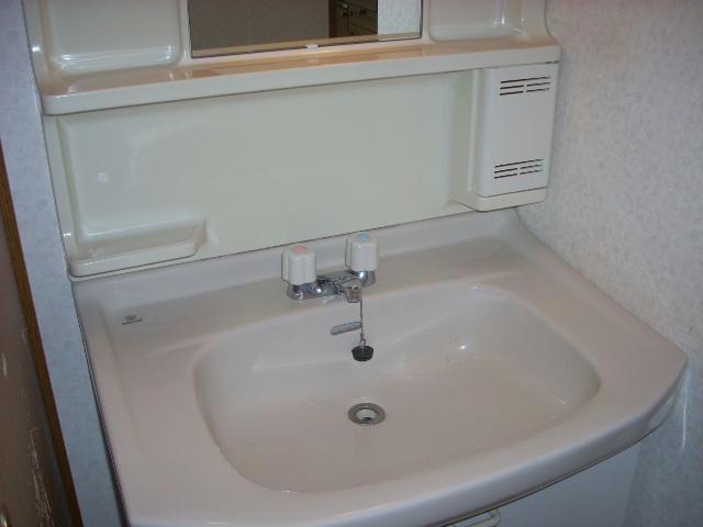 洗面設備　※別部屋写真