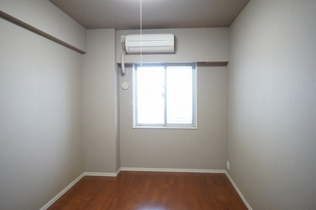 その他部屋・スペース　洋室６．５畳　２０２０．１２月撮影