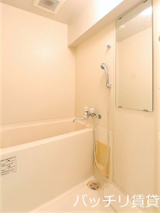 バス・シャワールーム　同型タイプの為現状優先同型タイプの為現状優先