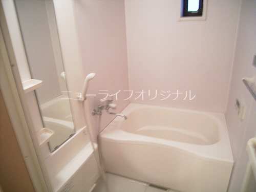 バス・シャワールーム　実際の仕様とは異なる可能性があります。