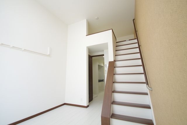 その他部屋・スペース　★明るい洋室★