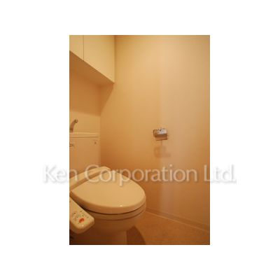 トイレ　同タイプ6階のお部屋を撮影。仕様が異なることがあります。