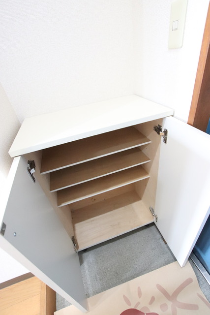 玄関　シューズＢＯＸ♪