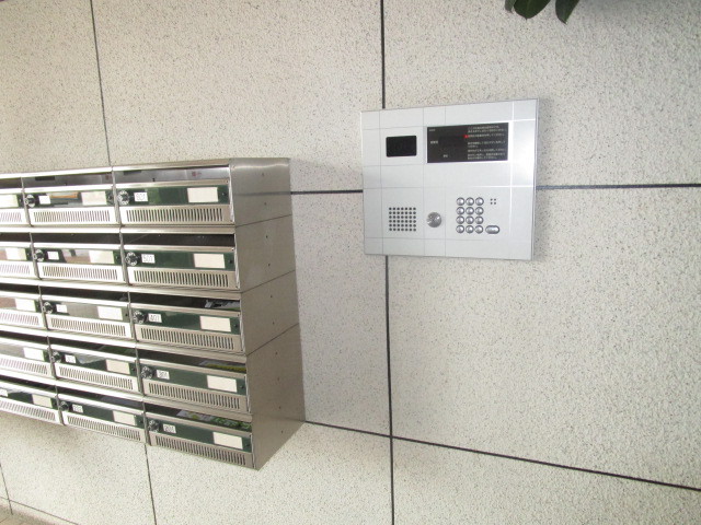 セキュリティ　★オートロック付き★