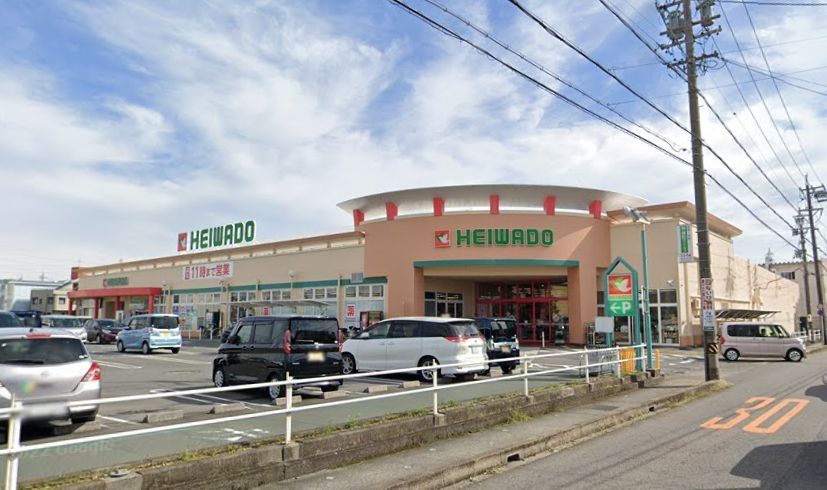 スーパー　平和堂牛野店（スーパー）まで940m