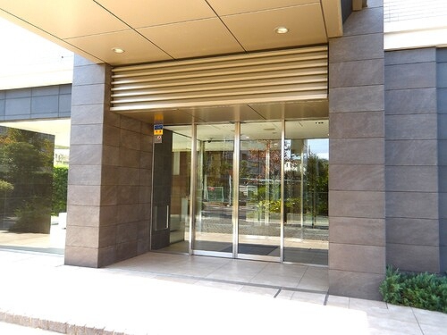 エントランス　エントランス外観　※2025年10月撮影