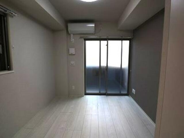 居室・リビング　?