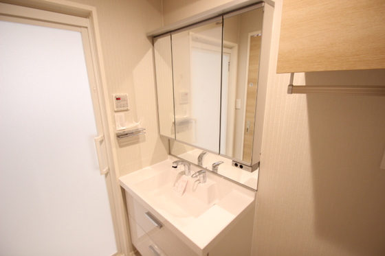 洗面設備　※別部屋の写真です