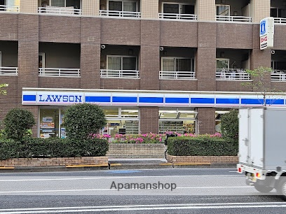 コンビニ　ローソン 馬喰町駅前店（コンビニ）まで165m