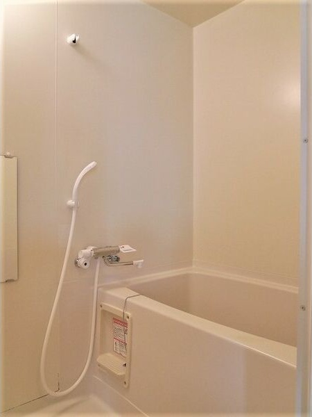 バス・シャワールーム　きれいなお風呂で快適バスタイム♪