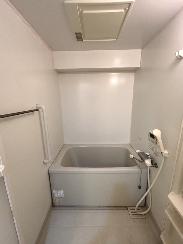 バス・シャワールーム　同型イメージ