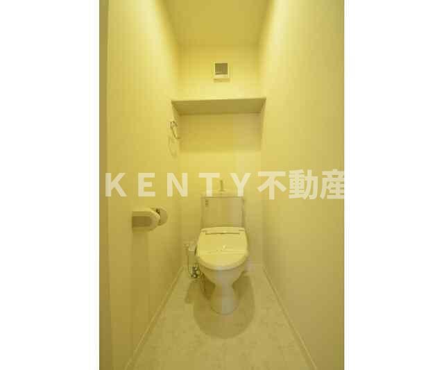 トイレ　落ち着いたトイレです