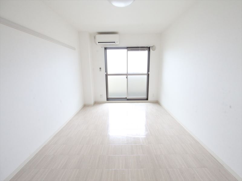 その他部屋・スペース　洋室　エアコン付