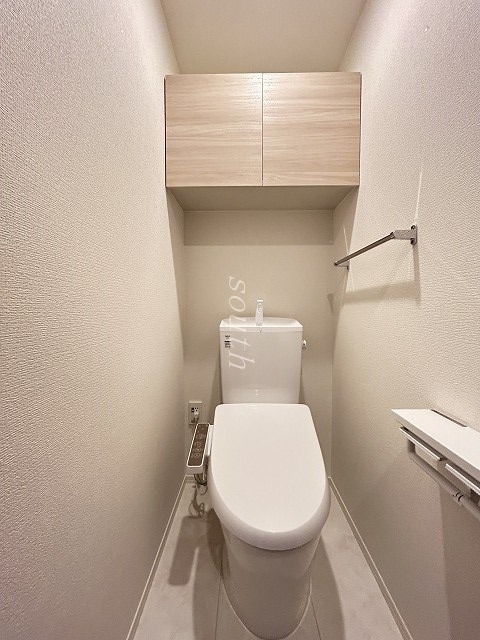 トイレ　ウォシュレット付きのトイレ