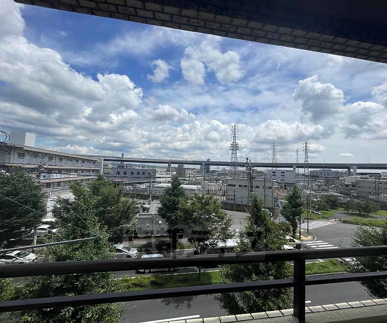 眺望　・４０１号室からの眺望です。