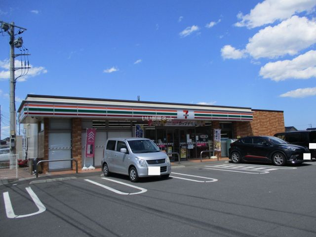 コンビニ　セブン-イレブン水戸東野町店（コンビニ）まで675m