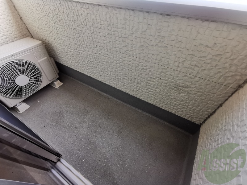 バルコニー　バルコニーが付いているので洗濯物も干せます！