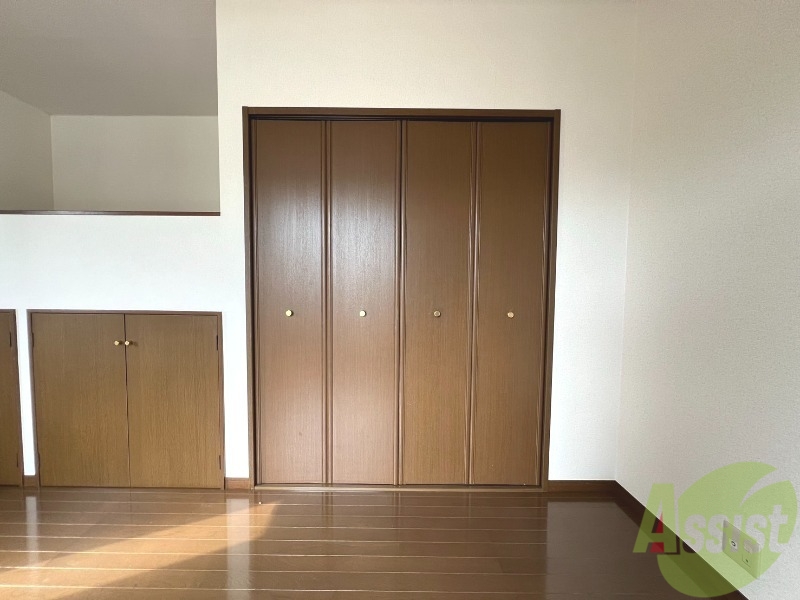 収納　クローゼットを撮影しました。お部屋をスッキリさせましょう。