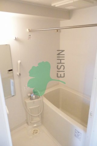 バス・シャワールーム　清潔感のある浴室です！
