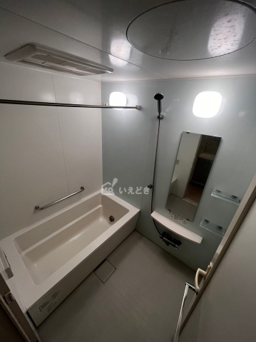 バス・シャワールーム　別部屋参考写真