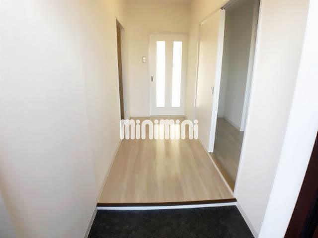 玄関　横幅のある玄関・通路