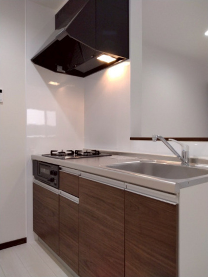 キッチン　※掲載写真は同マンション別部屋参考写真となります。