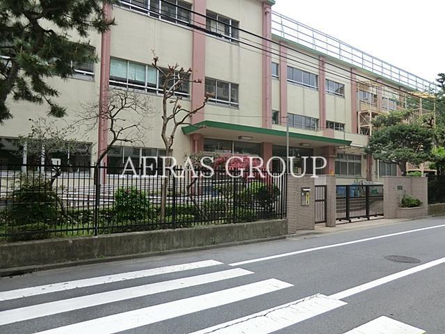 小学校　豊島区立高松小学校（小学校）まで384m