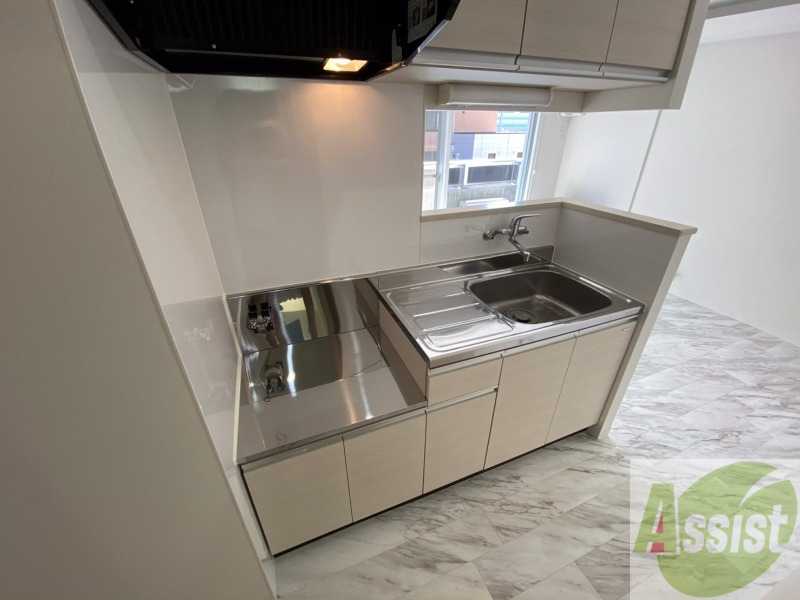 キッチン　ガスコンロを設置したら料理もできますね。