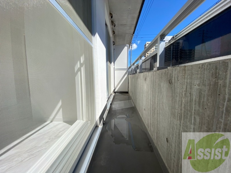 バルコニー　バルコニーです。洗濯物を干したり一息ついたりできますね！