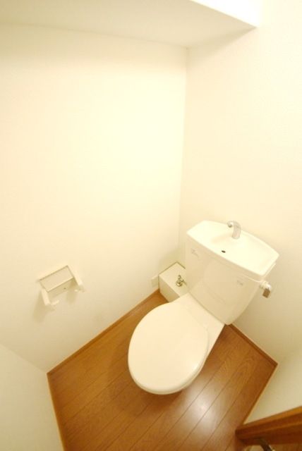 トイレ　★清潔感のあるトイレです★