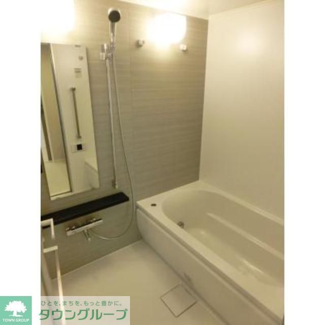 バス・シャワールーム　※写真は同タイプ住戸です。