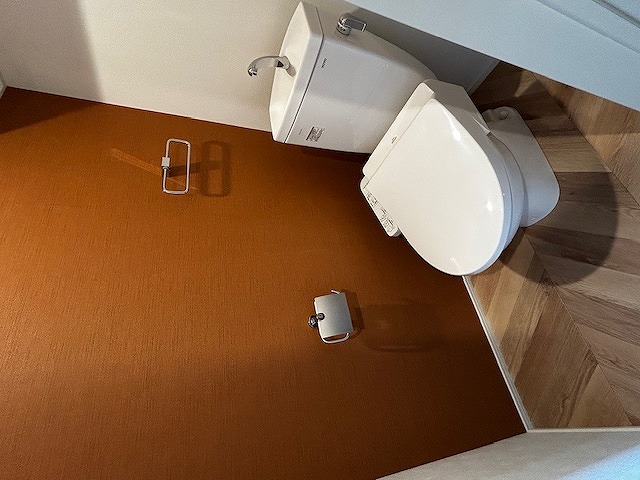 トイレ　◆同社施工事例の写真です♪