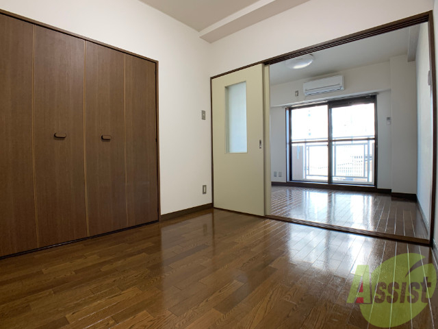 その他部屋・スペース　こちらが寝室です。広々としていてぐっすり眠れそうです。