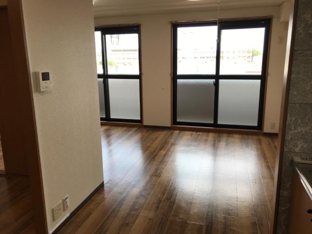 居室・リビング　リビング