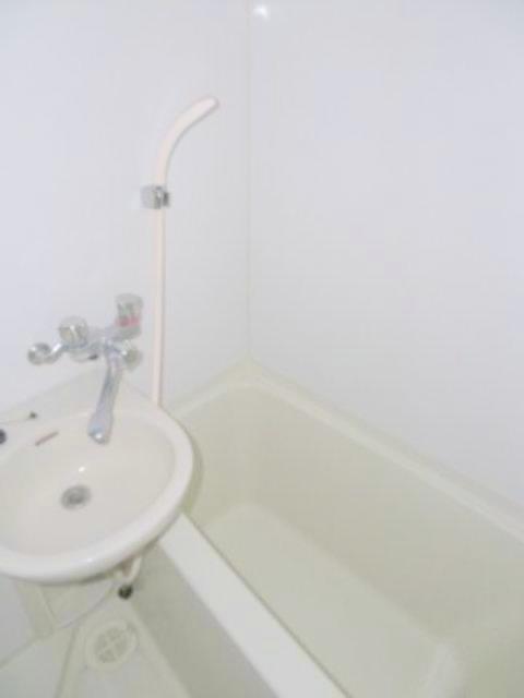 バス・シャワールーム　参考写真