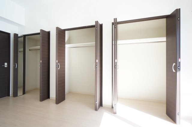 収納　※同物件・反転タイプの写真です。